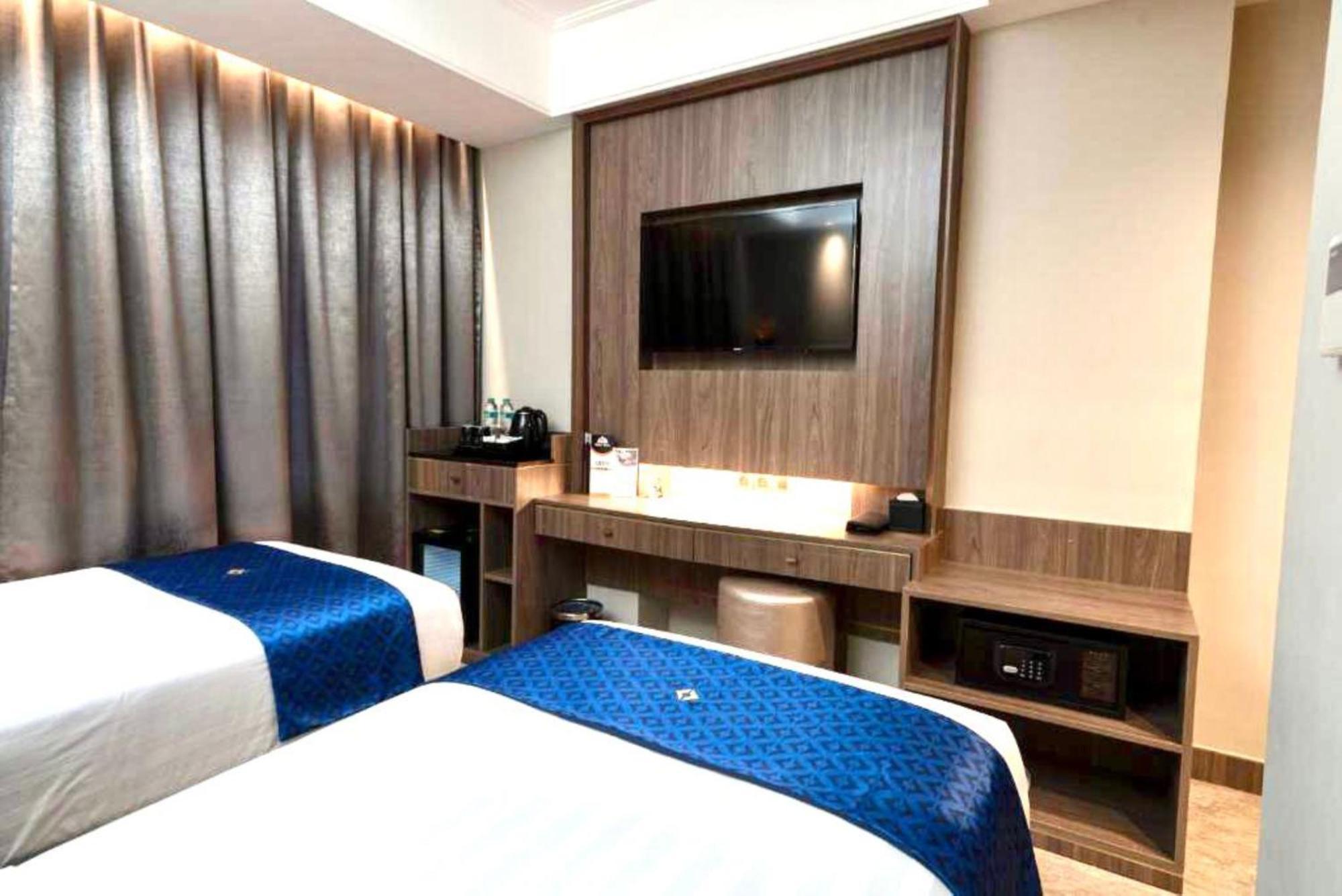 Arthama Tanah Abang Jacarta Exterior foto